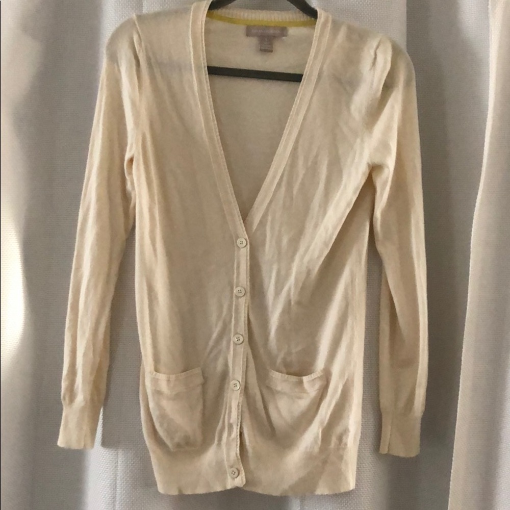 Cream cardigan enamel buttons banana republic